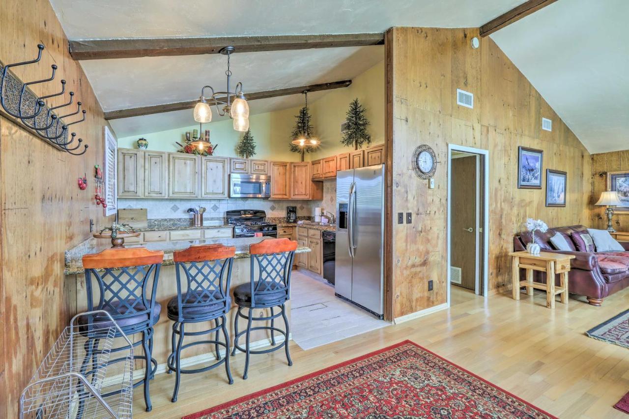 Flagstaff Townhome - Walk To Country Club And Pools! Экстерьер фото